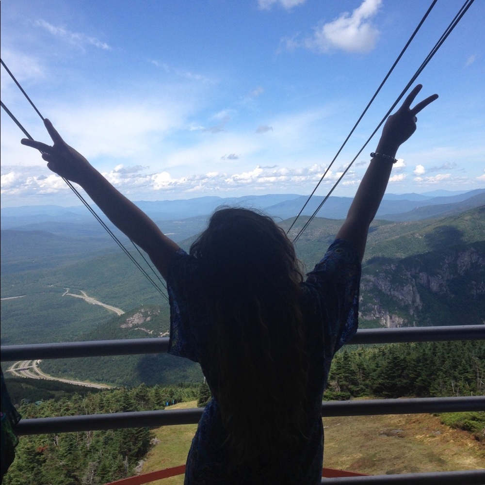 Meet your Posher, Alexandra